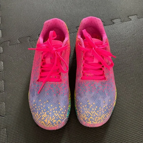 NoBull Neon Pink Glitch trainer+ shoes, 7.5.Price firm
